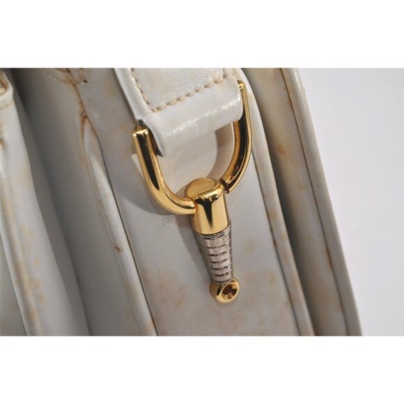 Gucci Ivory Leather 1955 Horse-bit Shoulder Bag with Two-tone Hardware - Picture 2 of 16